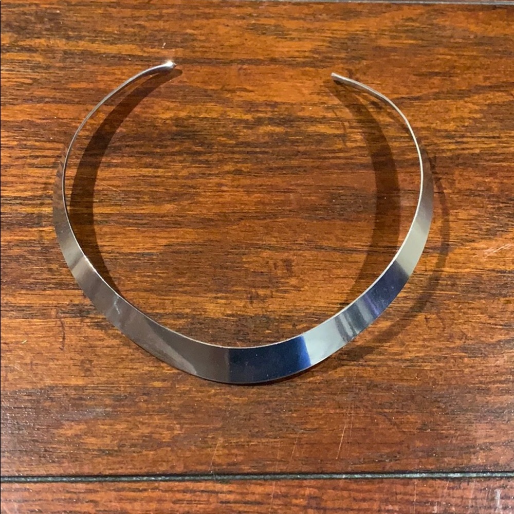 H&M | silver collar necklace